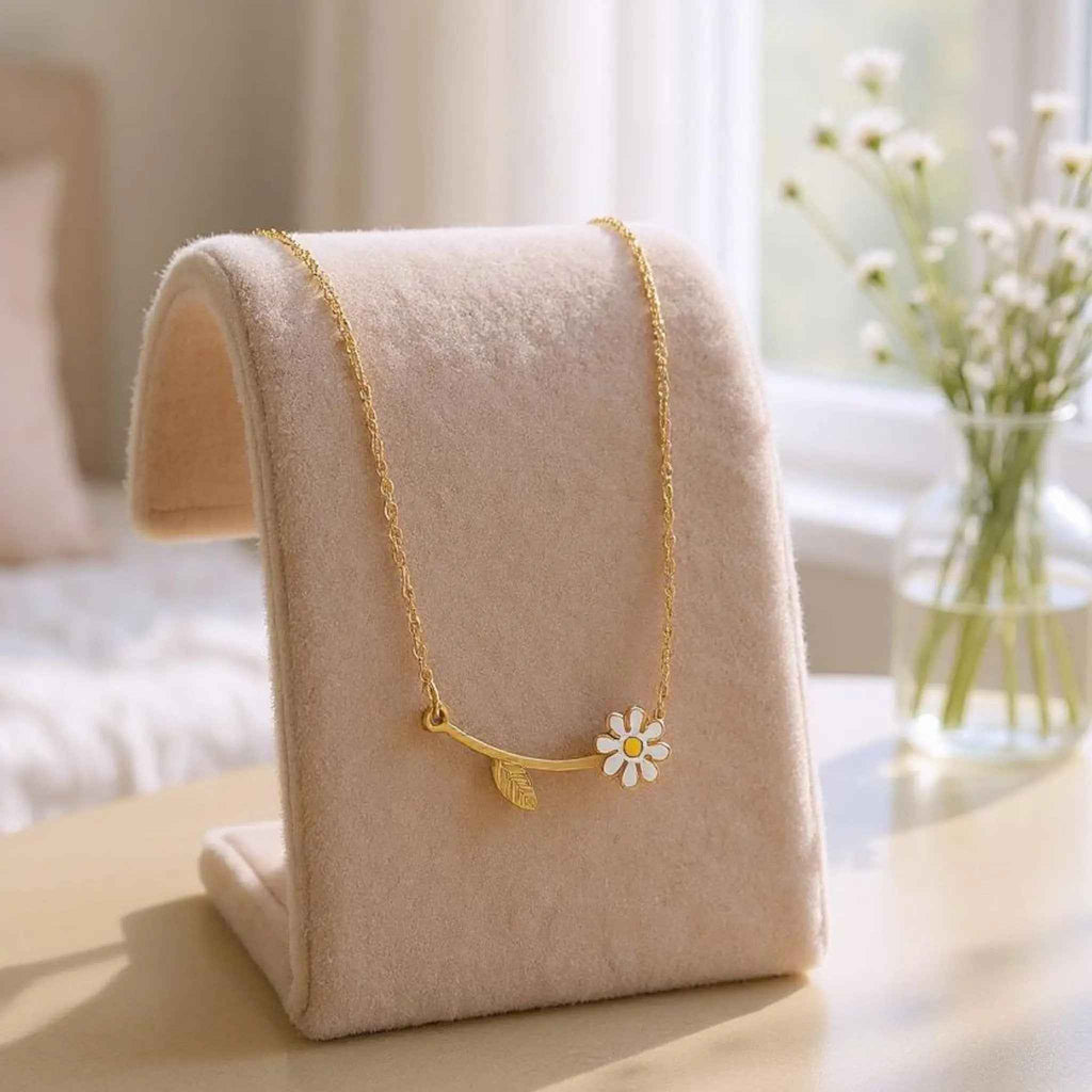 Bloomberry Necklace