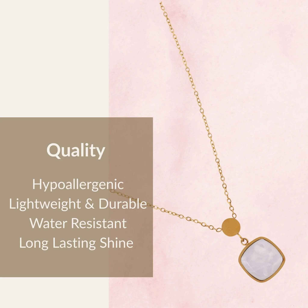 Lumière Pendant Necklace