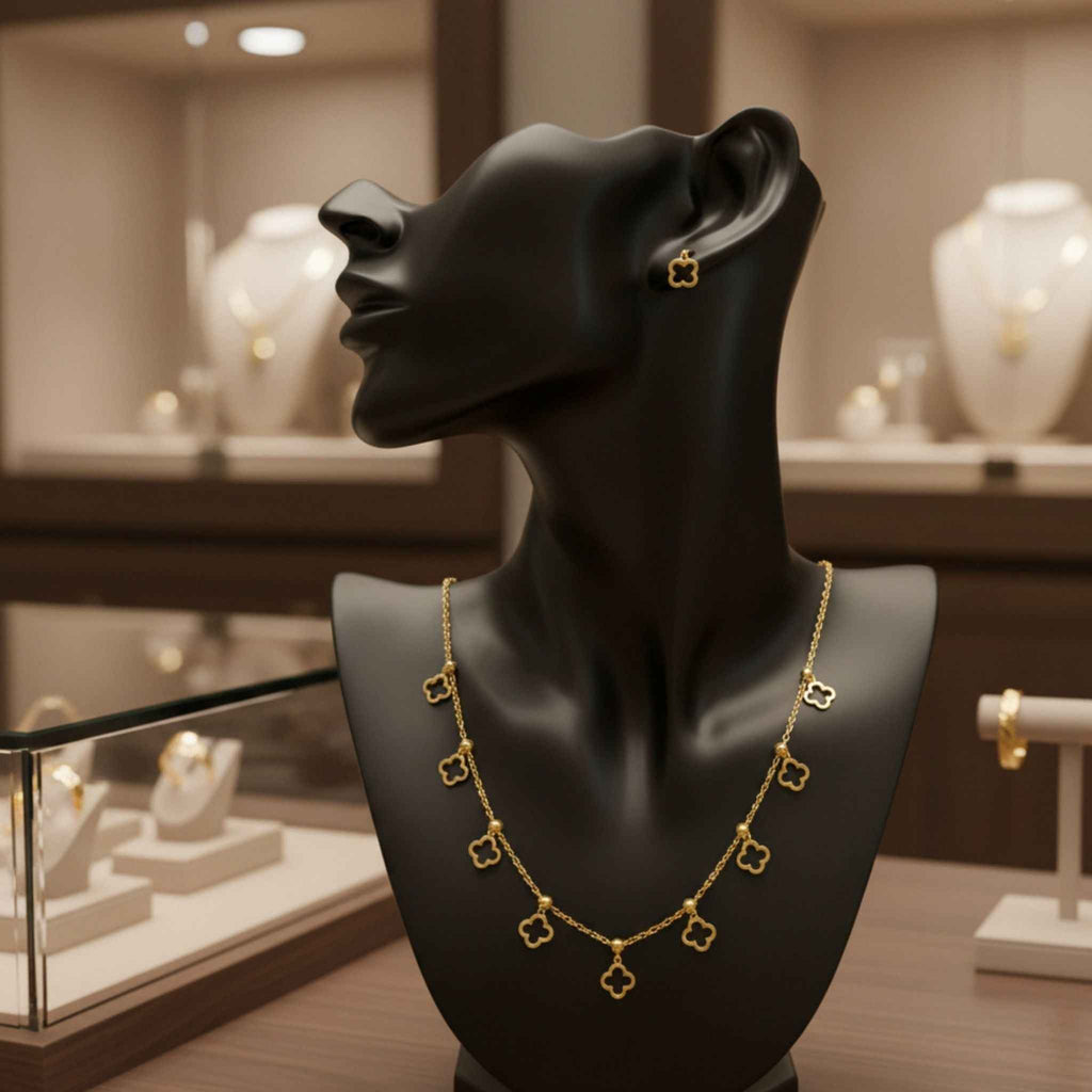 Nyra Clover Necklace